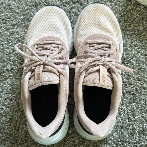 Nike Revolution Running Sneakers, women’s size 7.5 bundle - Picture 11 of 13